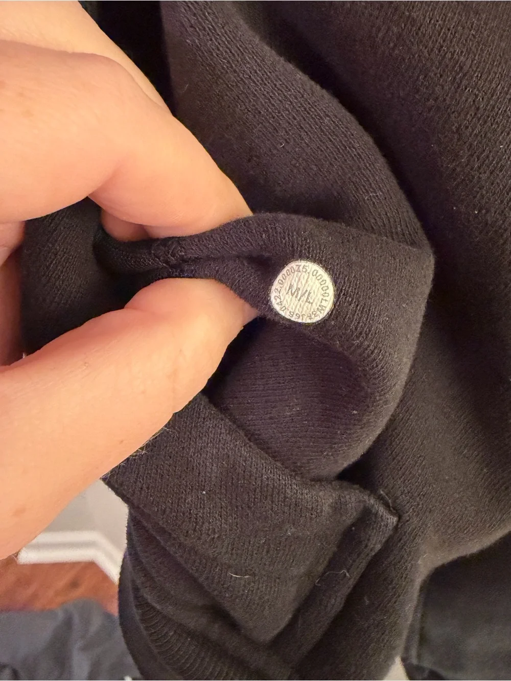 Lululemon Scuba 1/2 Zip Funnelneck Cropped Pullover in Black size M/L